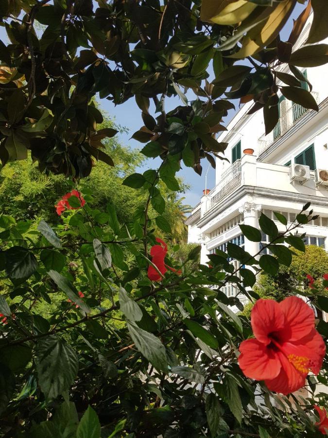 Albergo Santa Teresa Torre del Greco Eksteriør bilde
